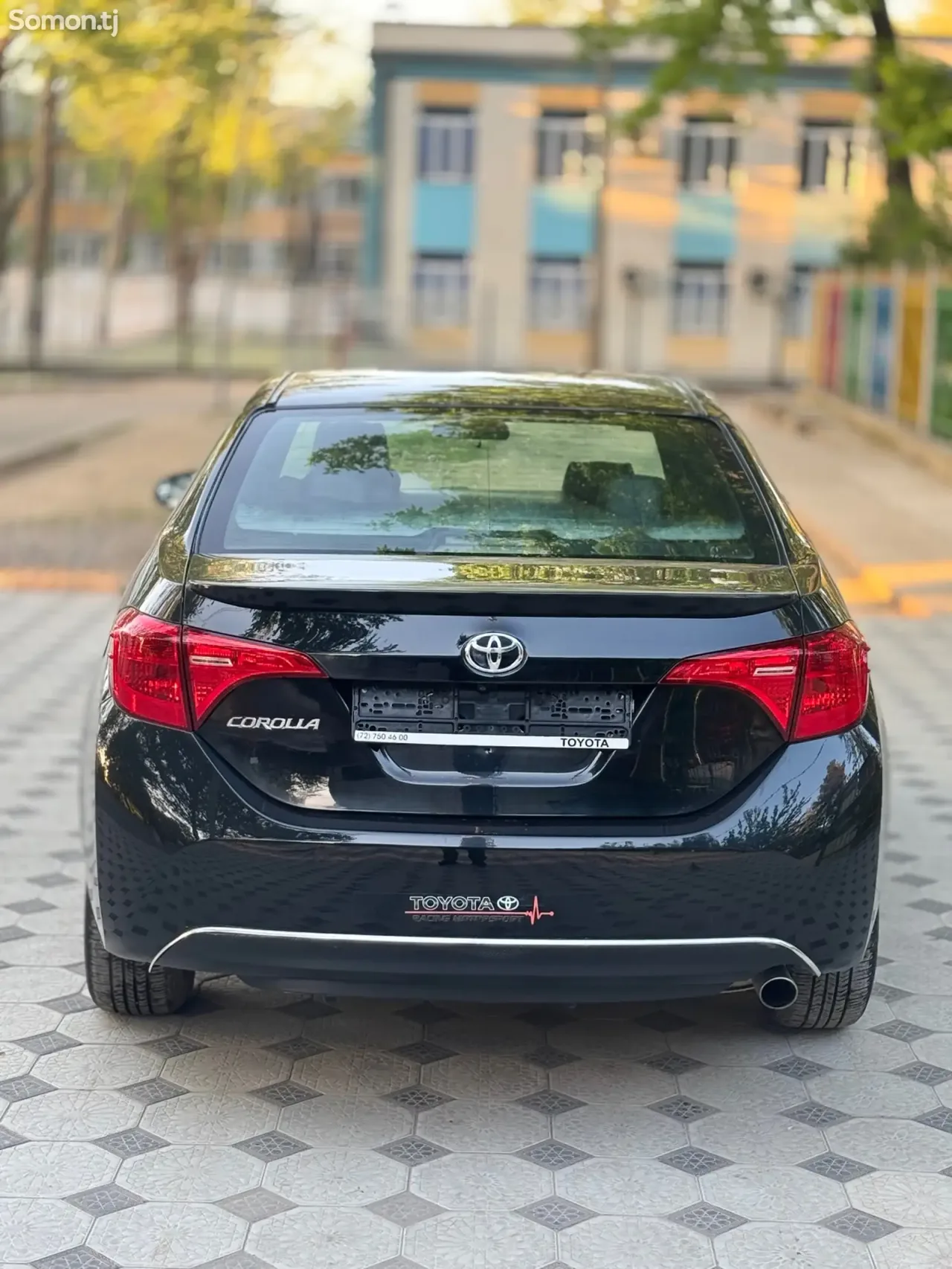 Toyota Corolla 2017 · 1.8 AT