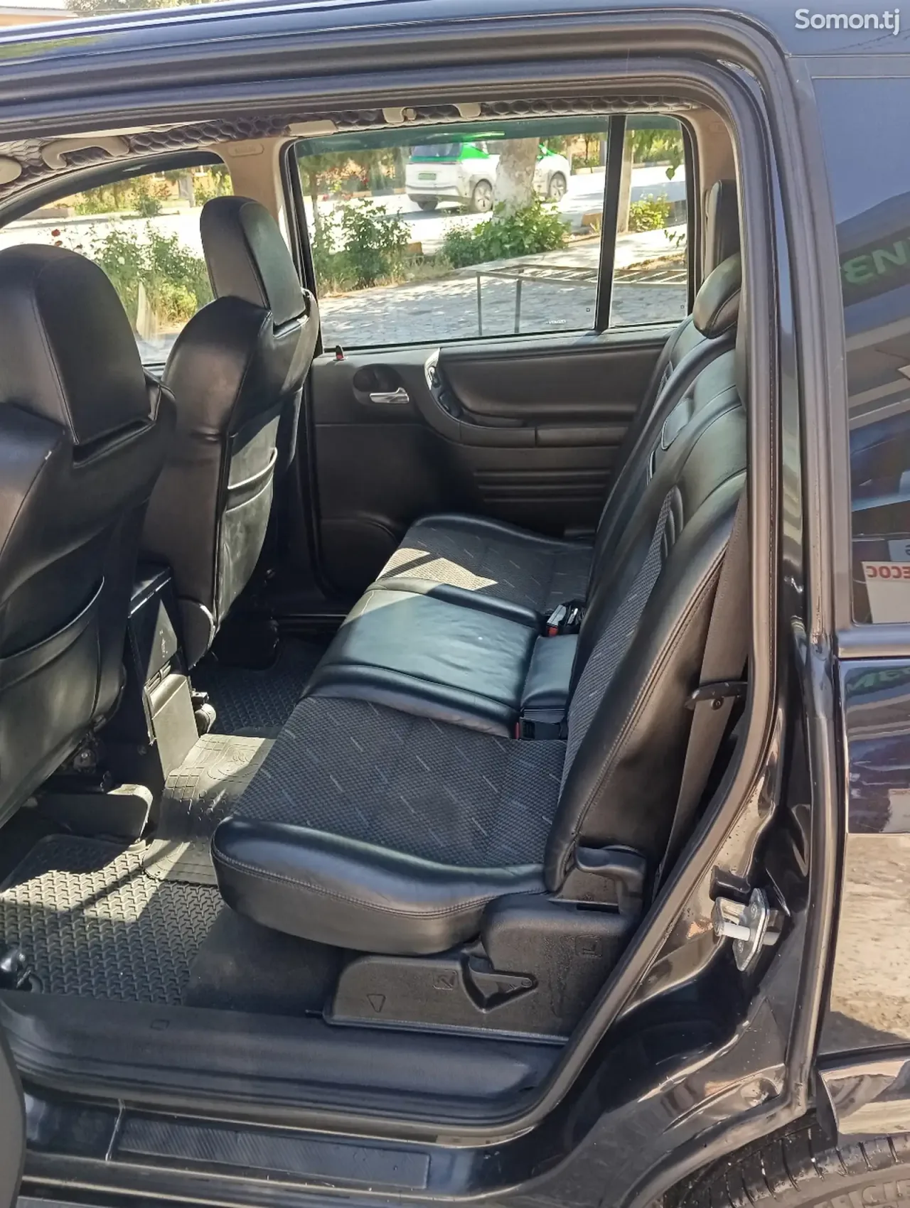 Opel Zafira 2006 · 1.8 MT