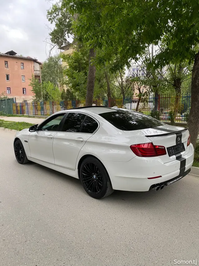 BMW 5 series 2013 · 2.0 AT