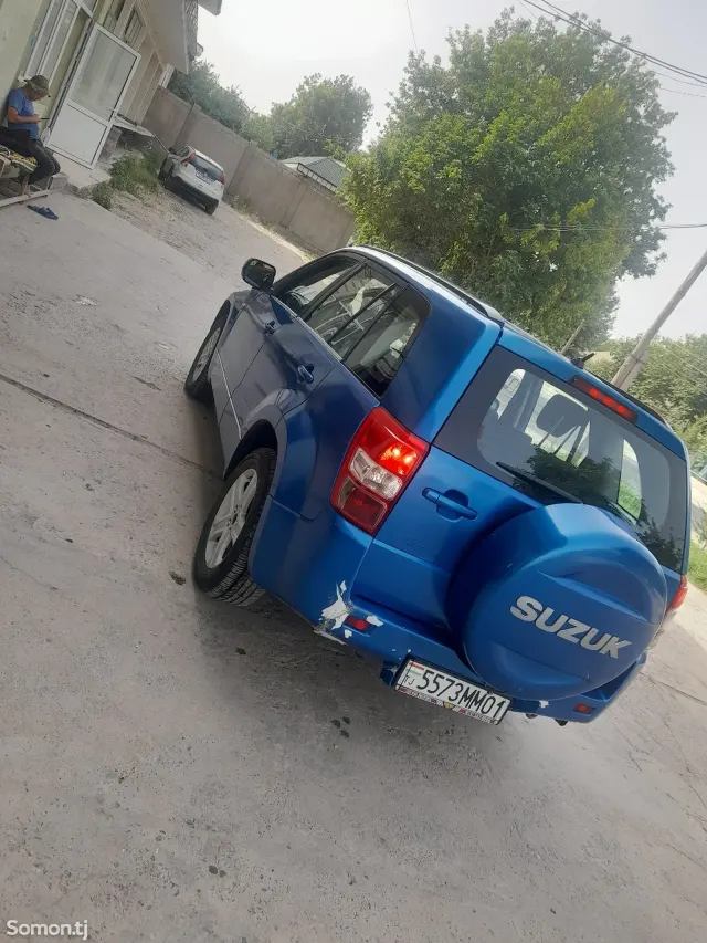 Suzuki Grand Vitara 2008 · 2.5 AT