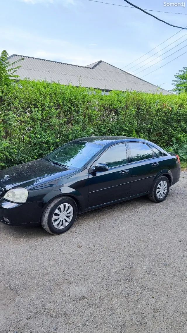 Chevrolet Lacetti 2007 · 1.6 MT