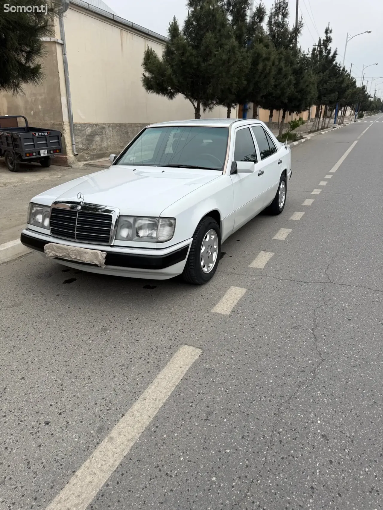 Mercedes-Benz W124 1991 · 2.0 MT