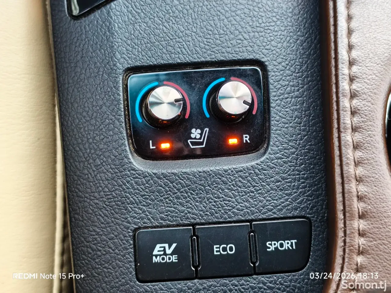 Toyota Avalon 2014 · 2.5 AT