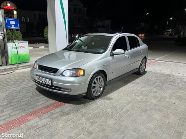 Opel Astra G 2003 · 2.2 MT