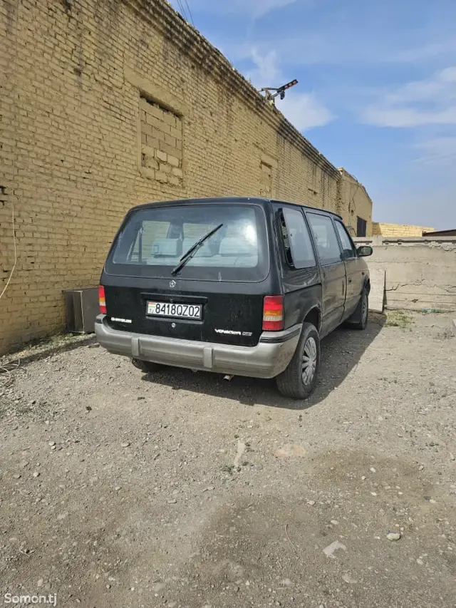Chrysler PT Cruiser 1991 · 1.6 MT