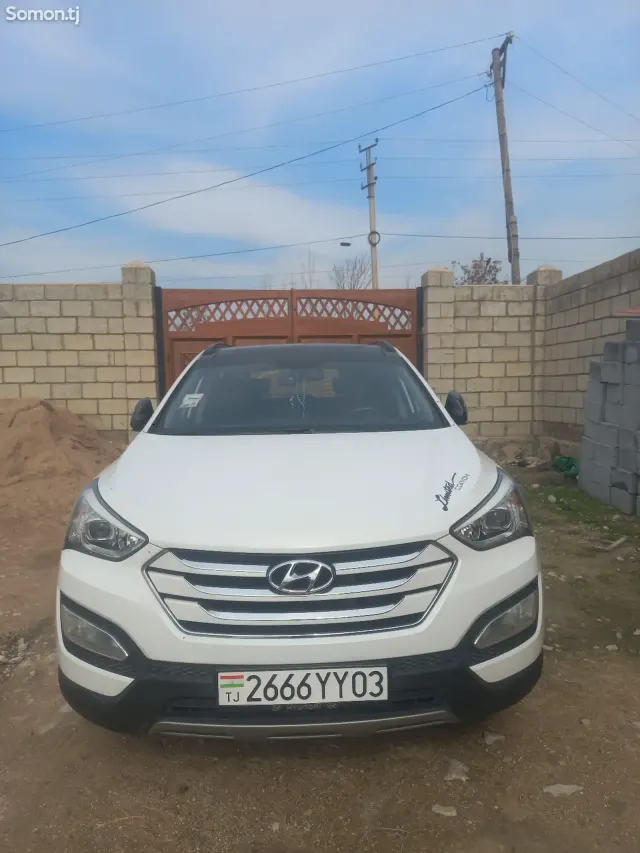 Hyundai Santa Fe 2015 · 2.2 AT