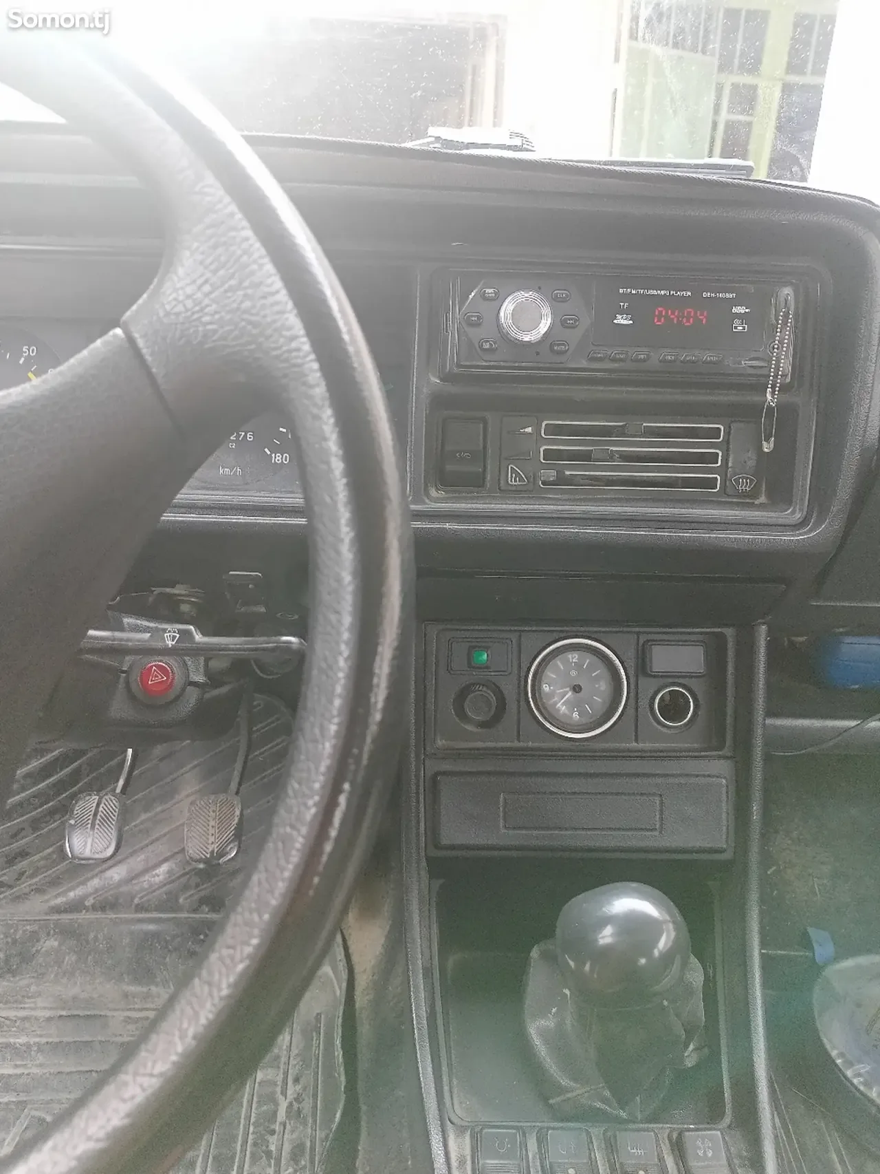 Lada (ВАЗ) 2107 2002 · 1.6 MT