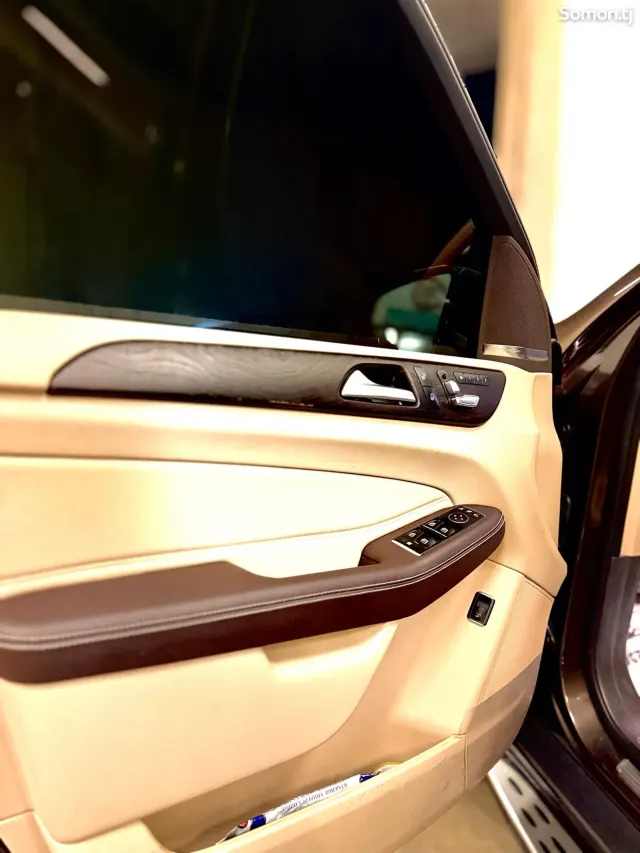 Mercedes-Benz E class 2017 · 3.5 AT