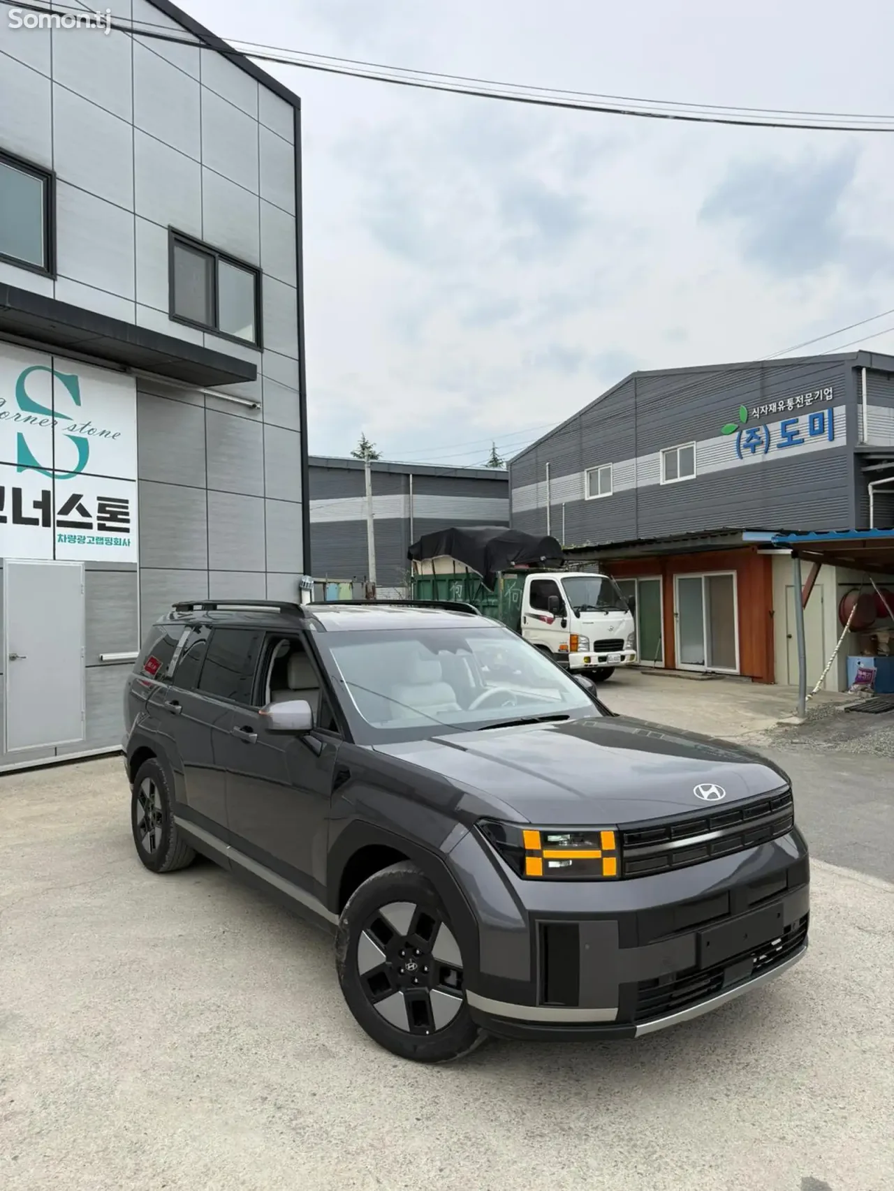 Hyundai Santa Fe 2024 · 1.6 AT