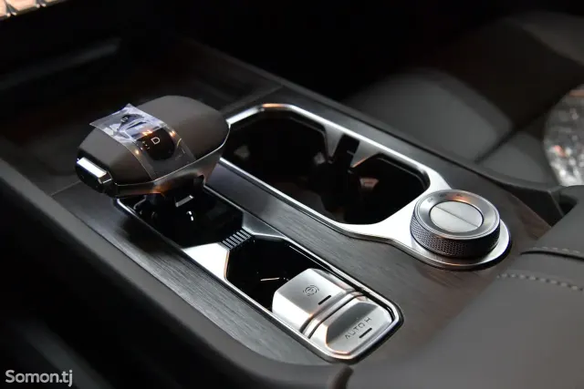 Dongfeng EP 008 2026 · 1.5 AT