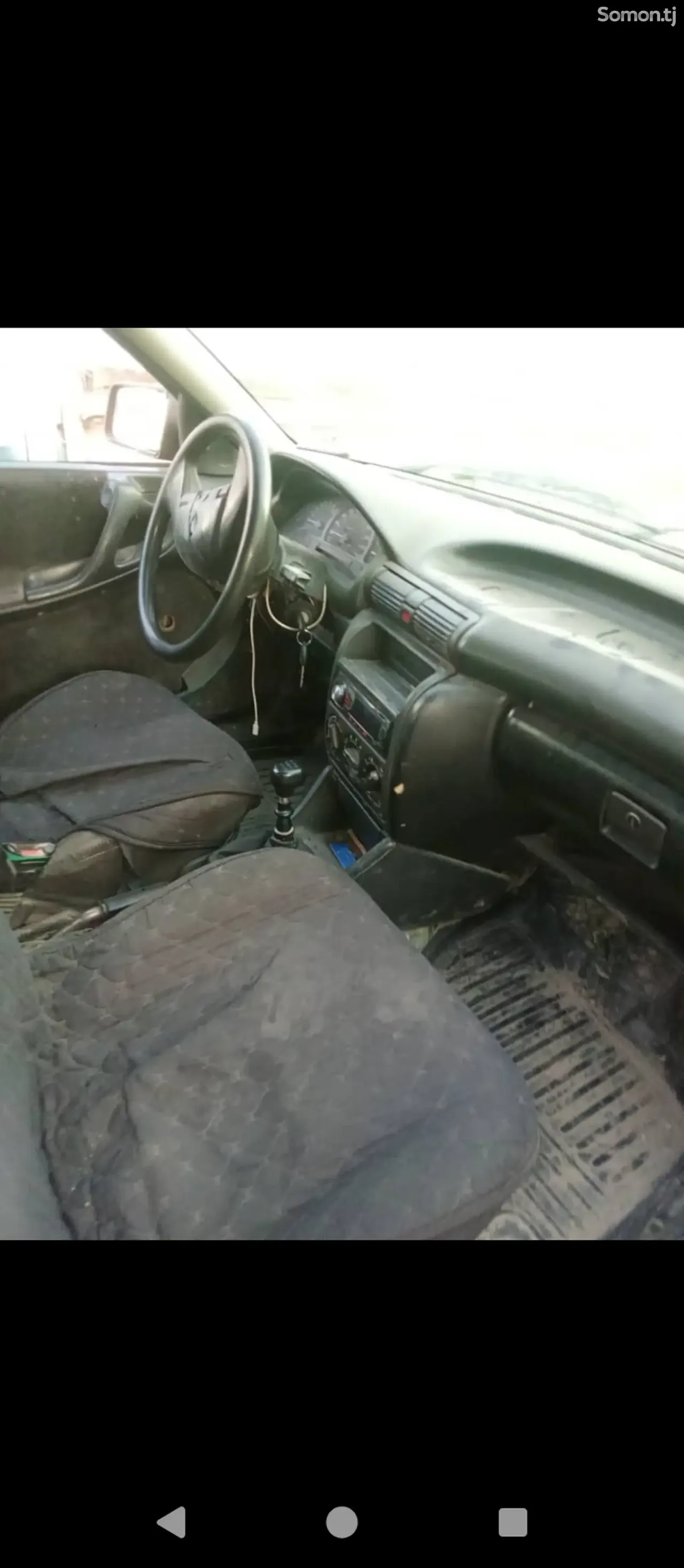 Opel Astra F 1991 · 1.4 MT