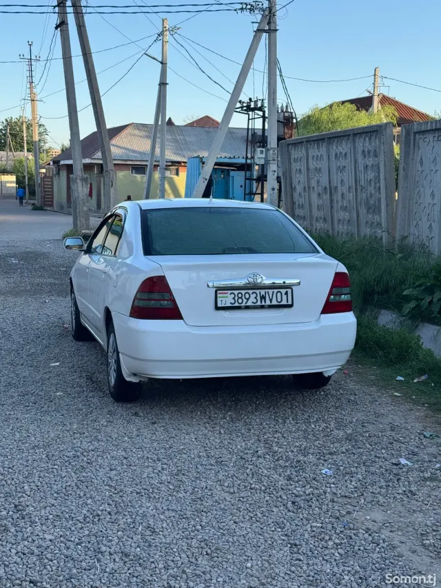 Toyota Corolla 2004 · 1.5 AT