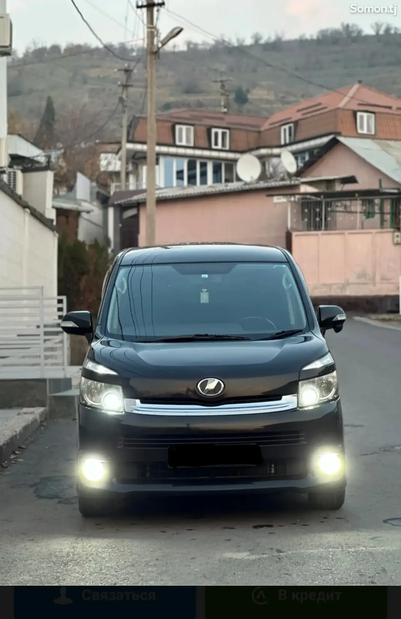 Toyota Voxy 2008 · 2.0 AT