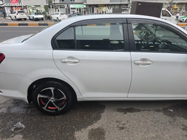 Toyota Axio 2015 · 1.5 AT