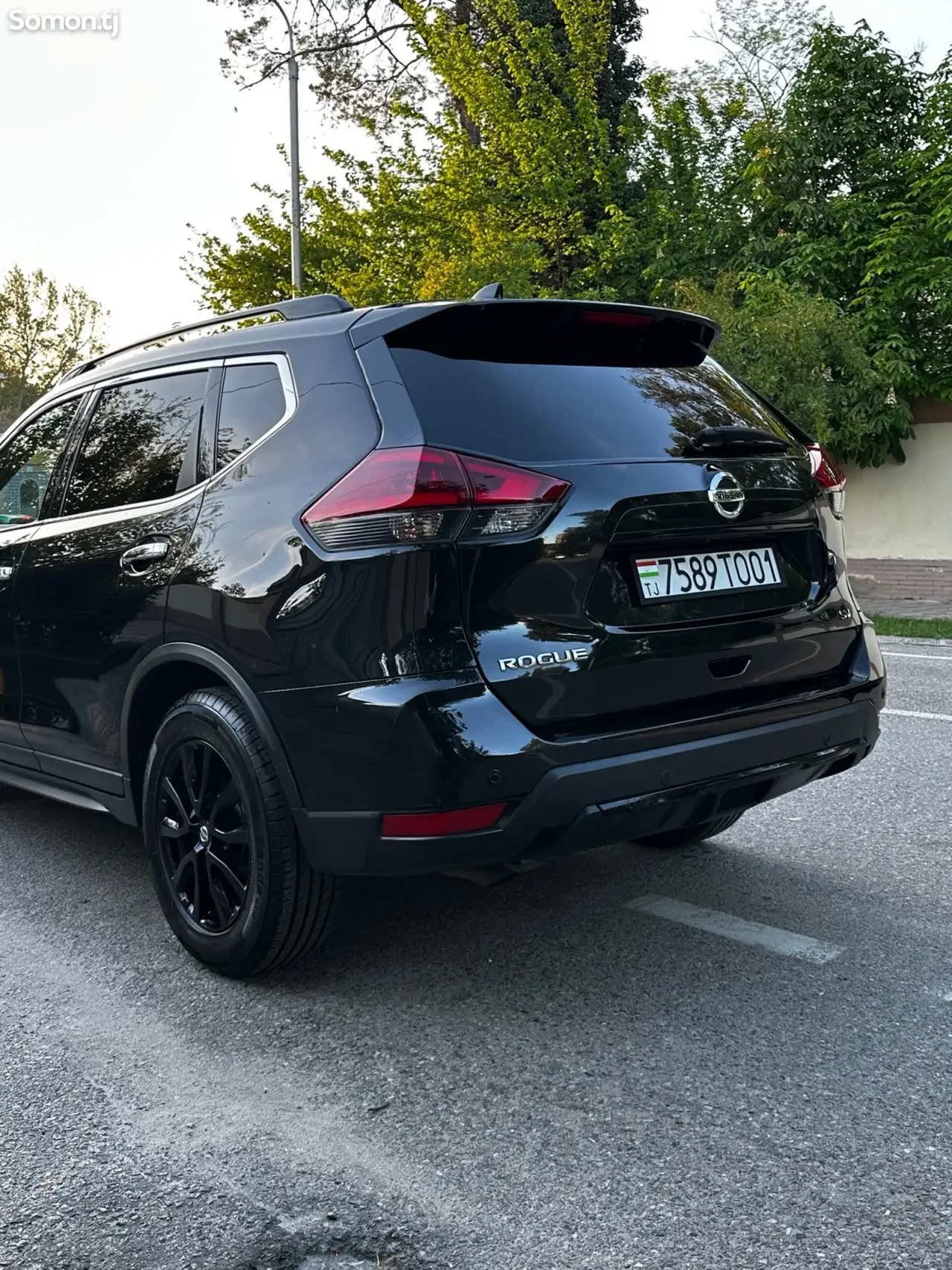 Nissan Rogue 2020 · 2.5 AT