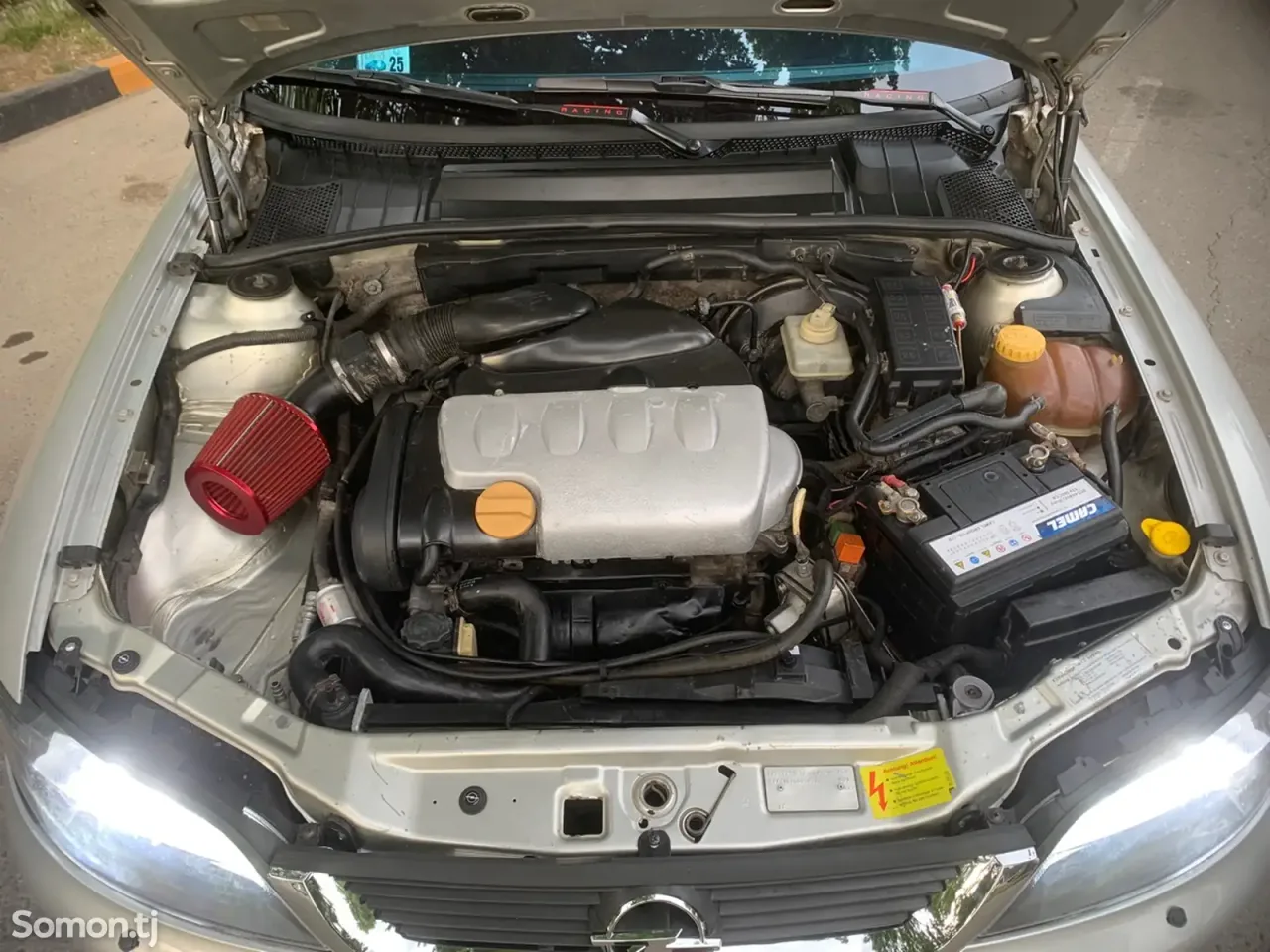 Opel Vectra B 1999 · 1.8 MT