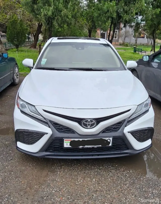 Toyota Camry 2022 · 2.5 CVT