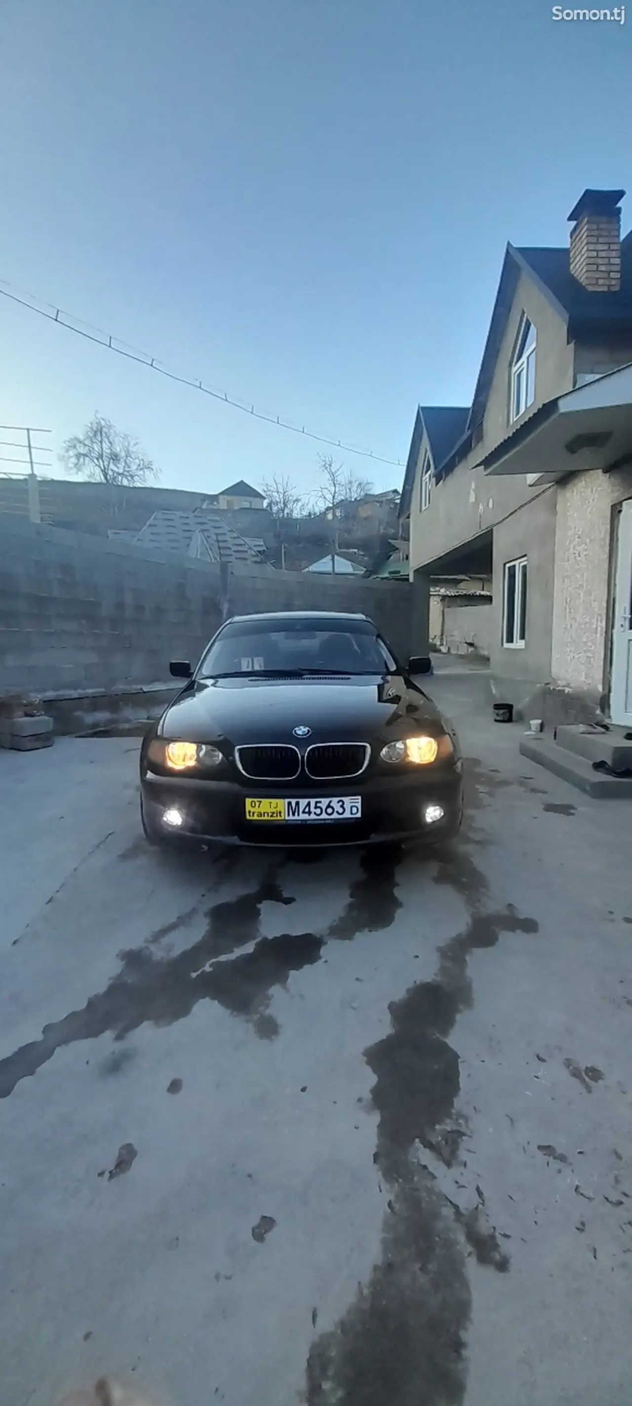 BMW 3 series 2003 · 1.8 MT
