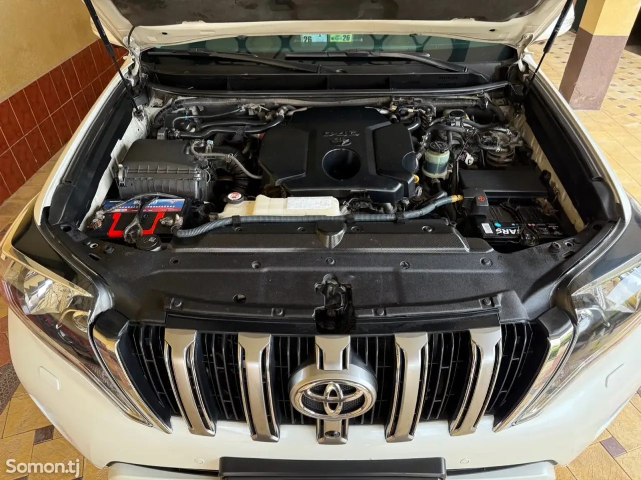 Toyota Land Cruiser Prado 2016 · 2.8 AT