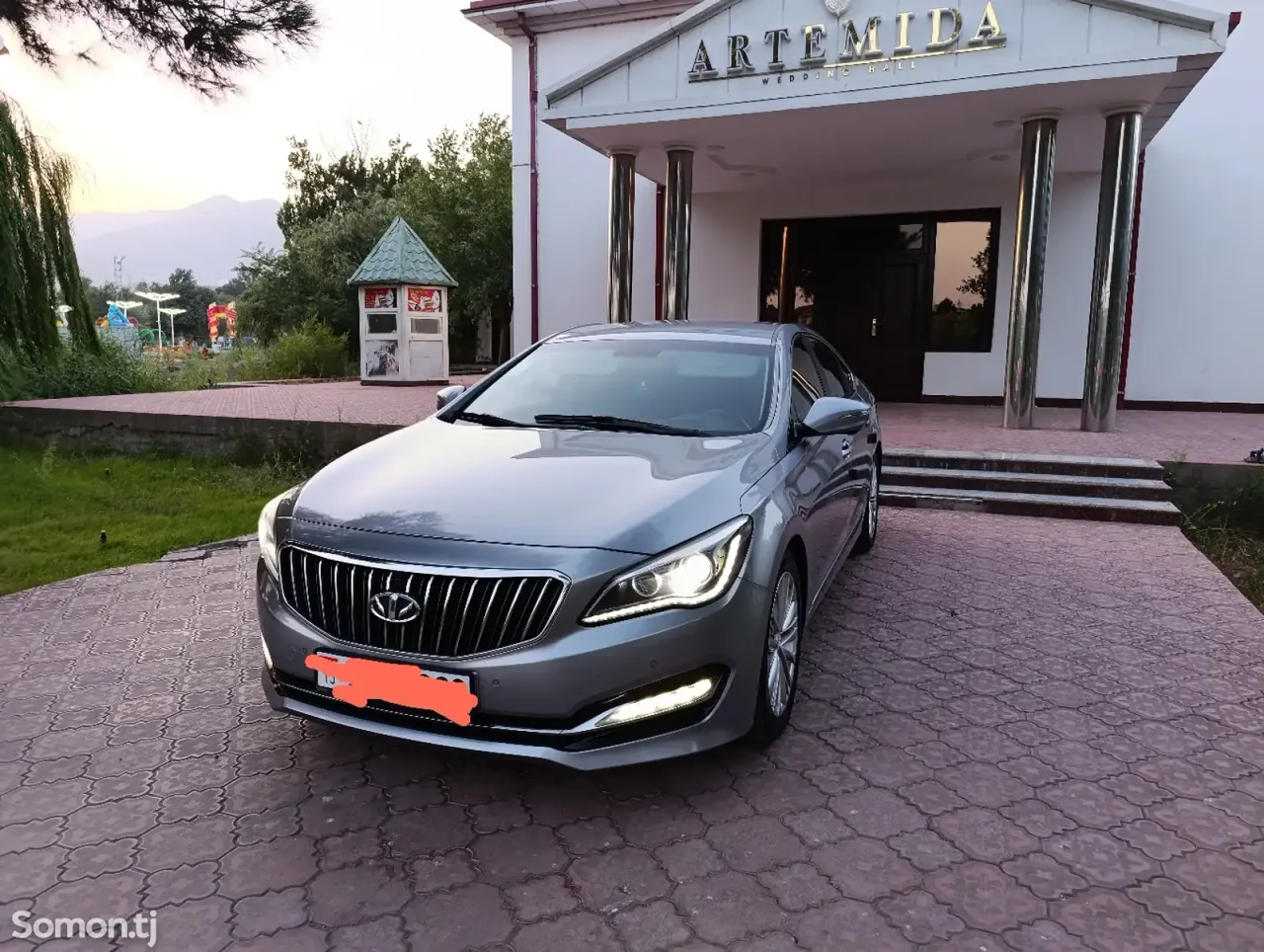 Hyundai Aslan 2014 · 3.0 AT