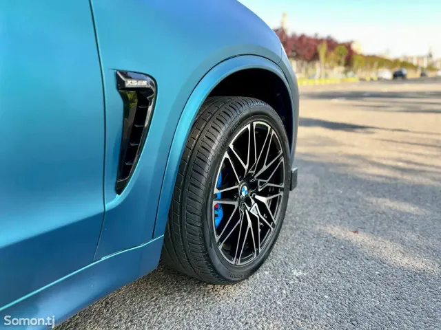 BMW X5 2016 · 3.0 AT