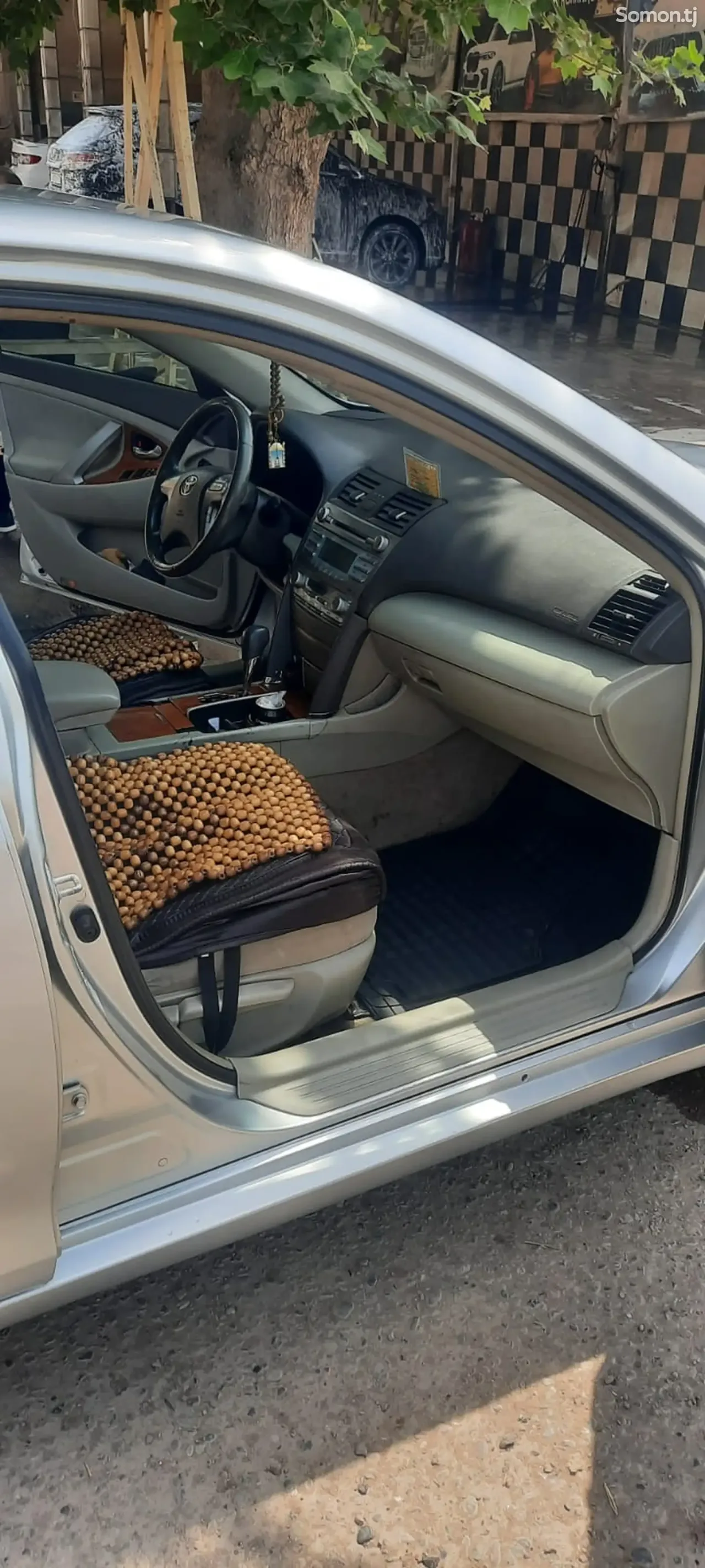 Toyota Camry 2007 · 2.4 AT