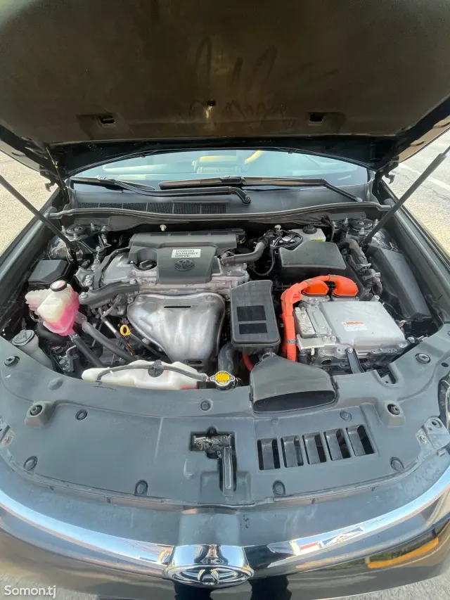 Toyota Camry 2015 · 2.5 AT