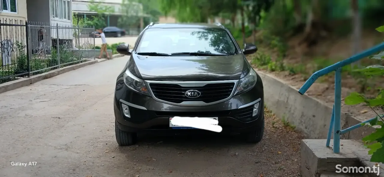 Kia Sportage 2011 · 2.0 AT