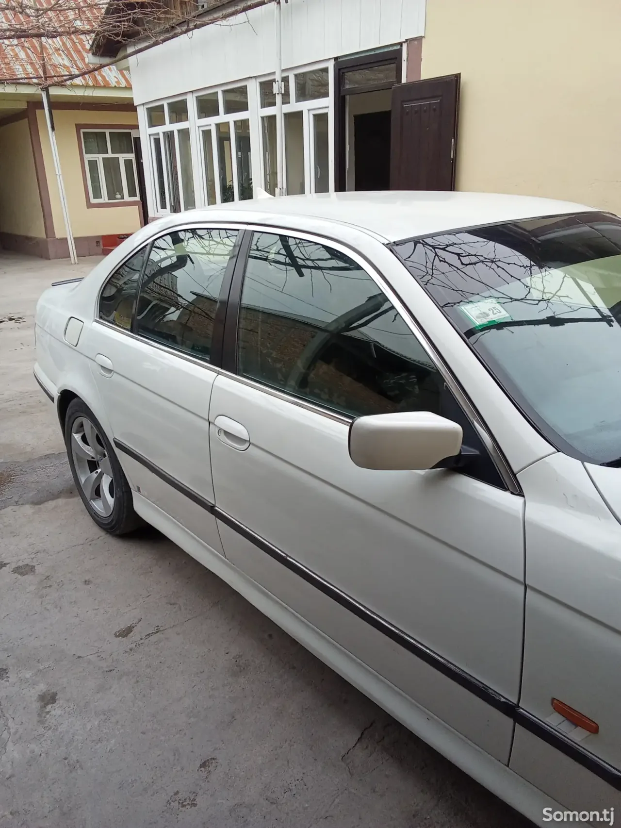 BMW 5 series 1996 · 2.4 MT