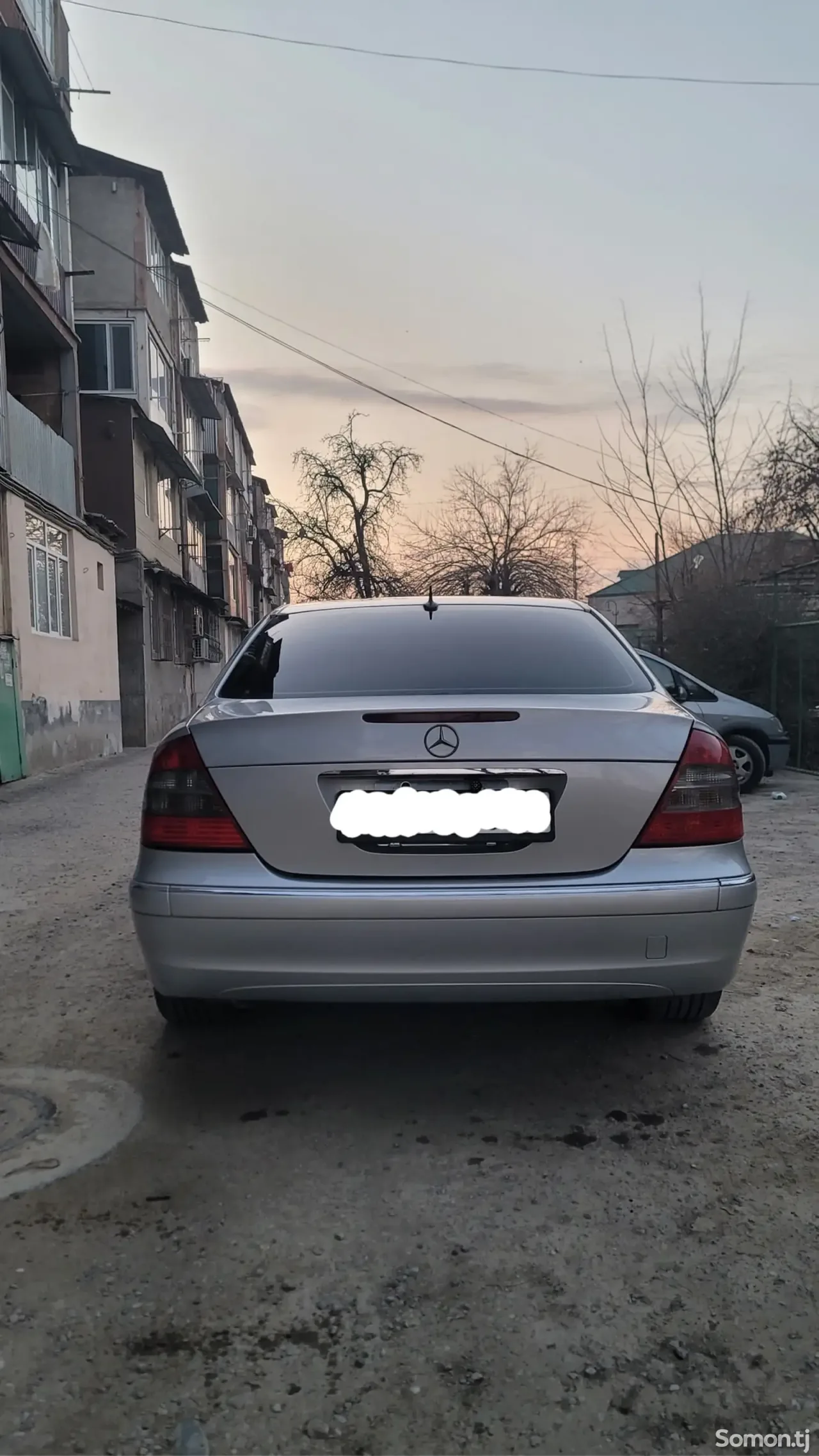 Mercedes-Benz E class 2004 · 2.8 AT