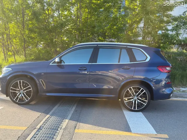 BMW X5 2019 · 3.0 AT
