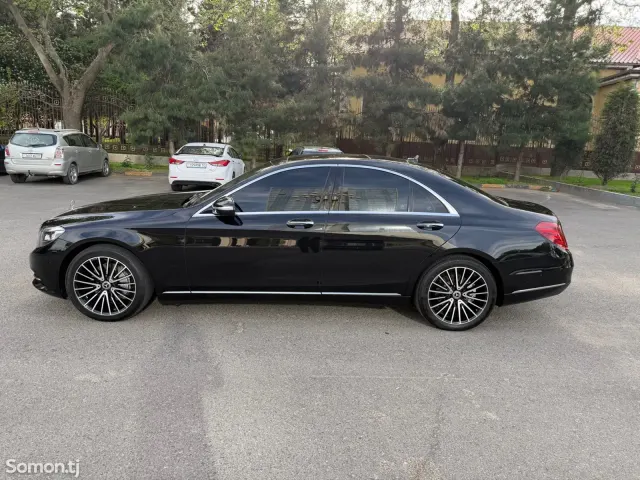 Mercedes-Benz S class 2015 · 3.0 AT