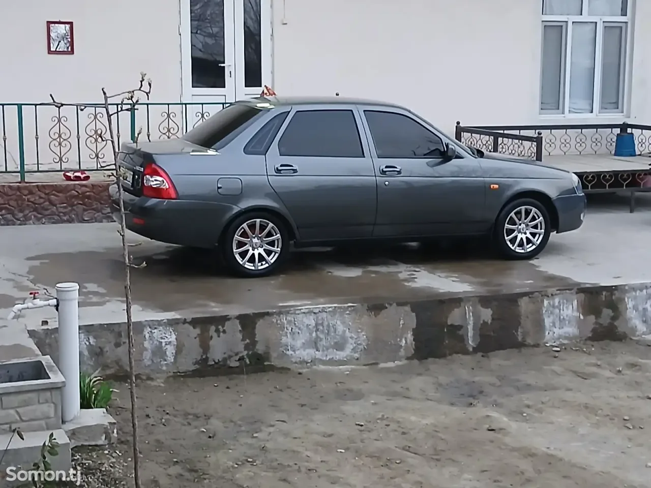 Lada (ВАЗ) Priora 2009 · 1.7 MT
