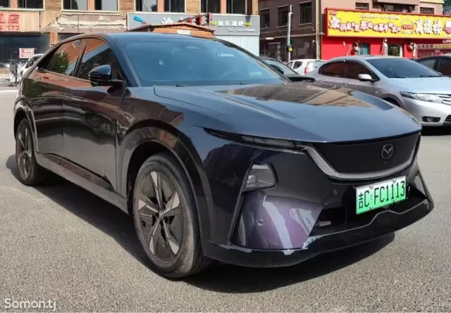 Mazda EZ-6 2026 · AT
