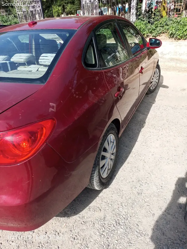 Hyundai Elantra 2007 · 2.0 AT