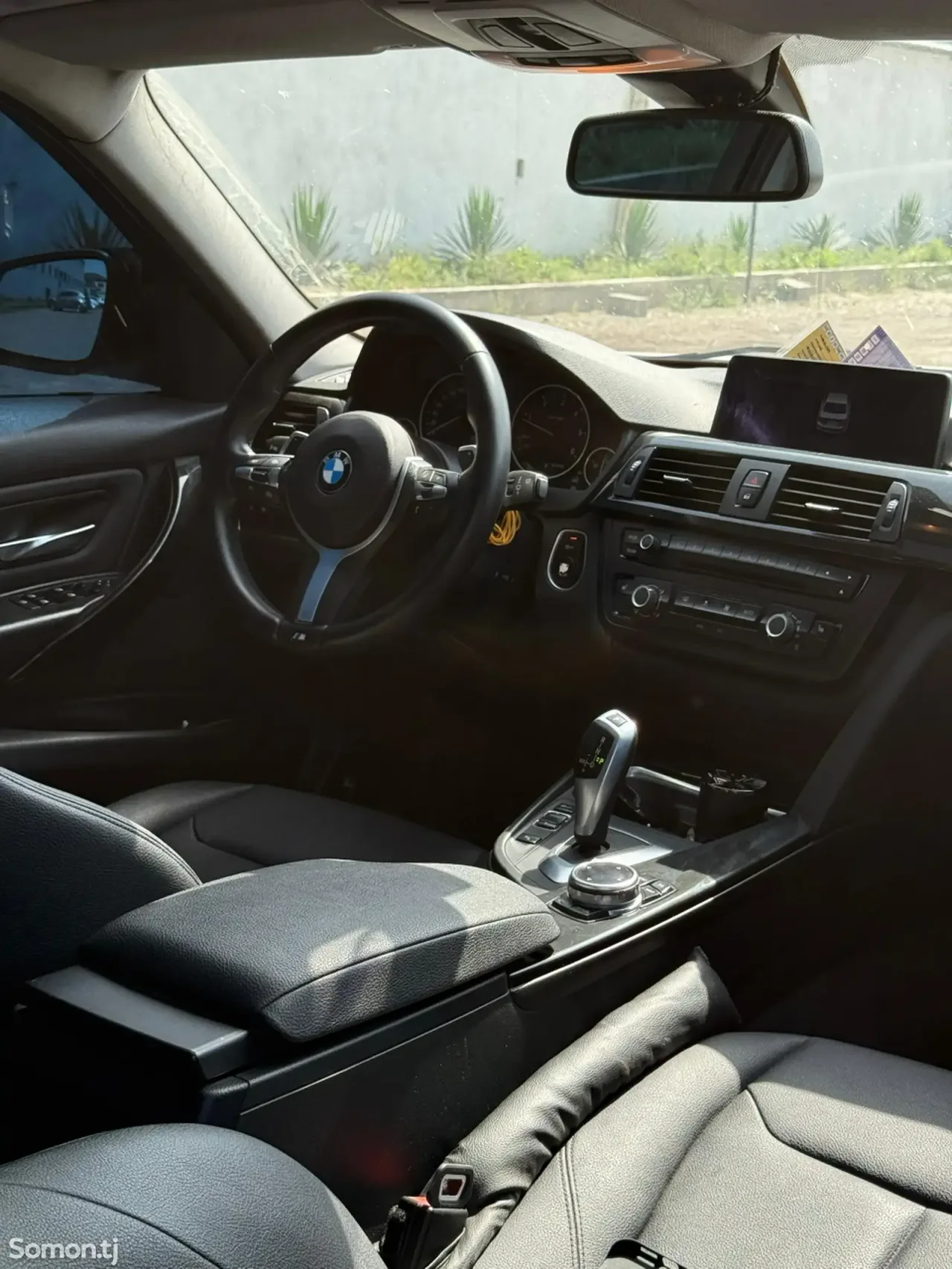 BMW 3 series 2014 · 2.0 AT