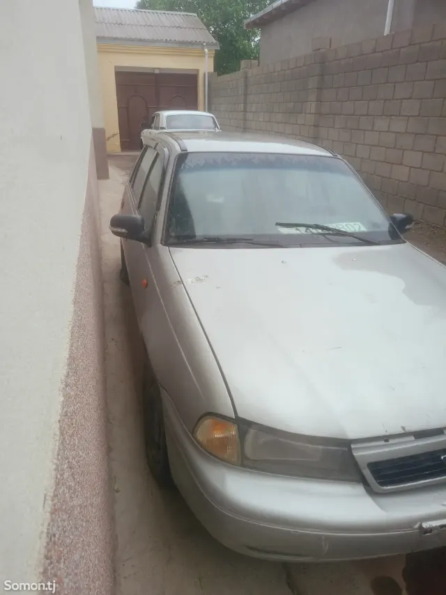 Daewoo Nexia 1996 · 1.6 MT