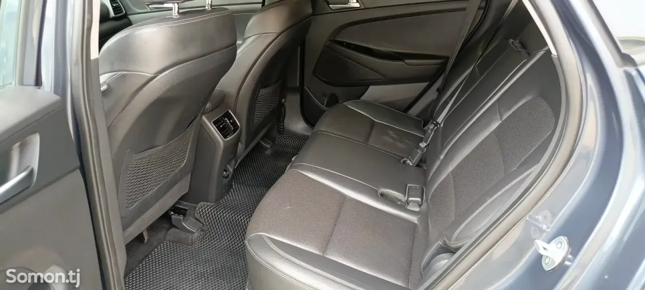 Hyundai Tucson 2019 · 1.6 AT