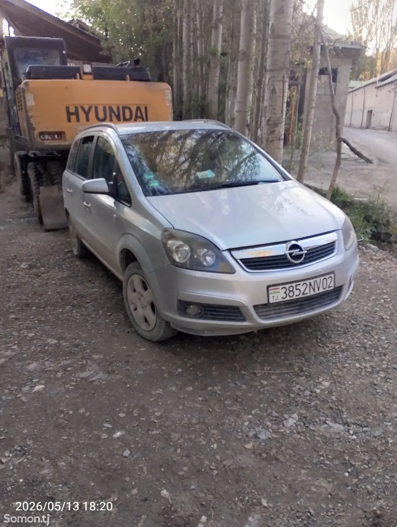Opel Zafira 2007 · 1.9 MT