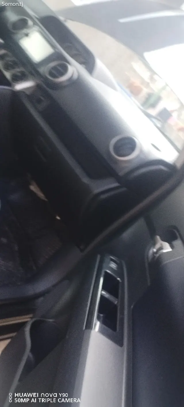 Toyota Rumion 2014 · 1.8 AT