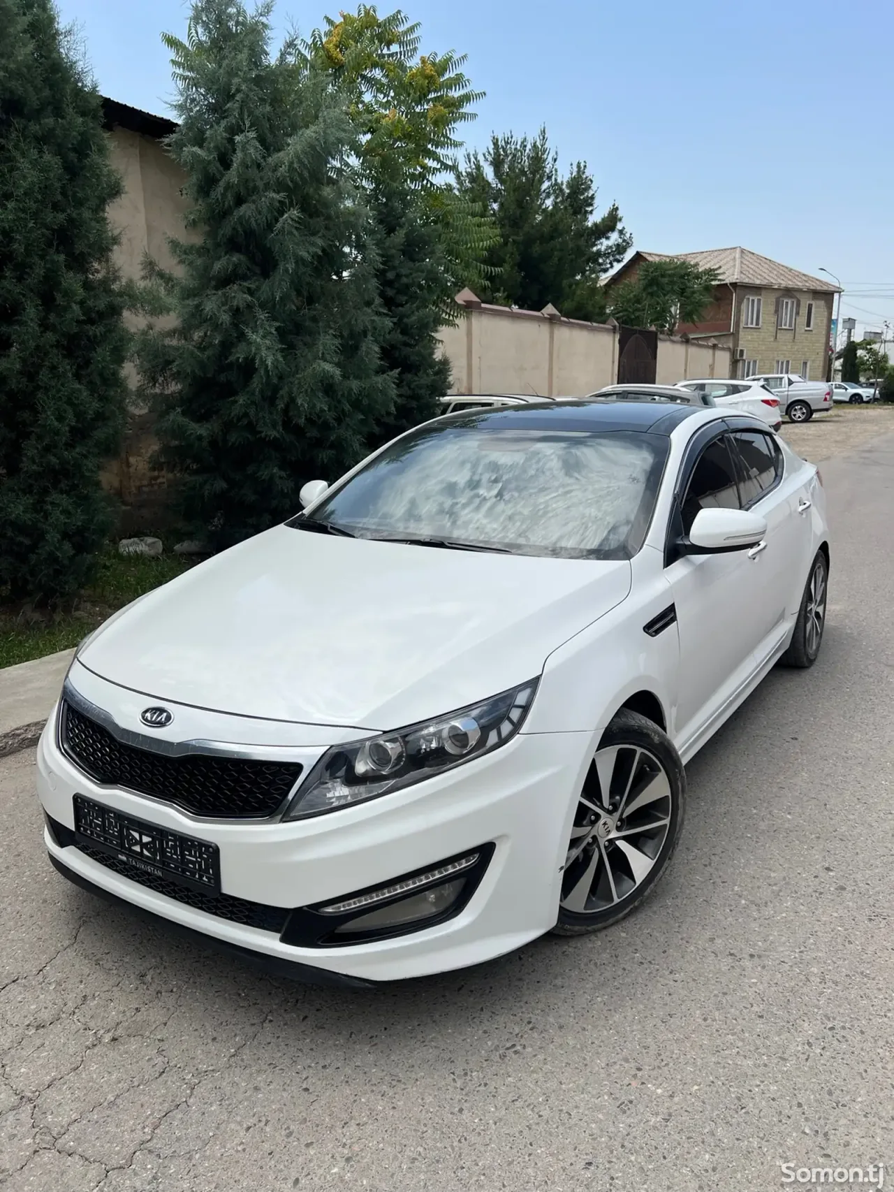 Kia K5 2011 · 2.0 AT