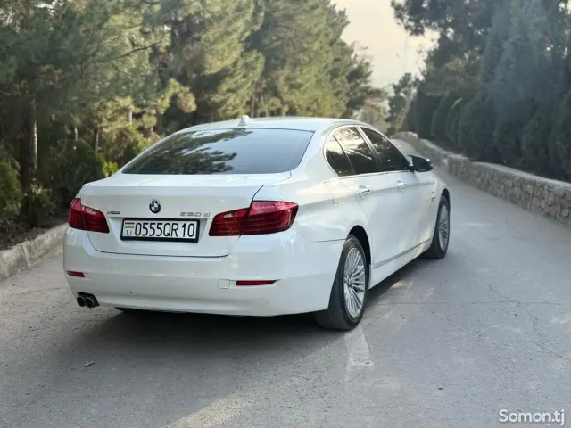 BMW 5 series 2014 · 2.0 AT