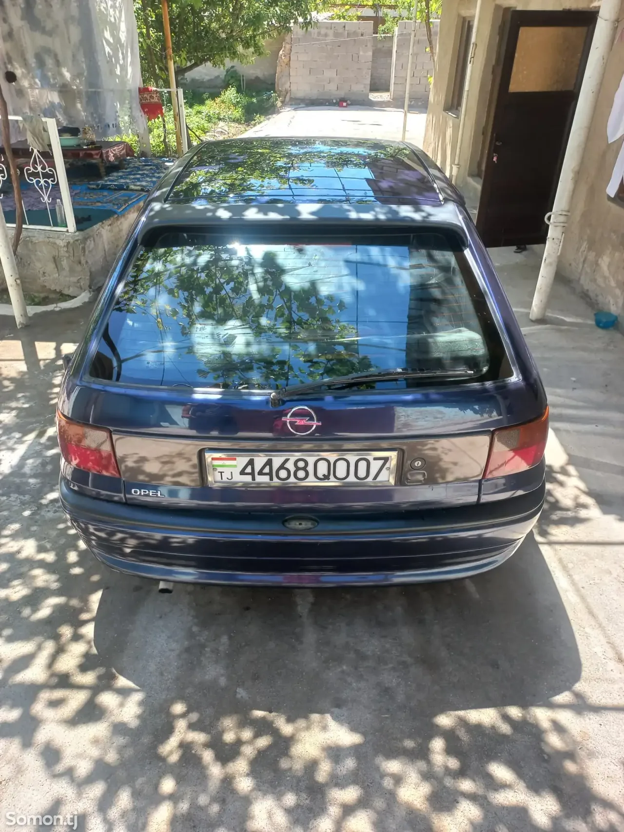Opel Astra F 1998 · 1.6 MT