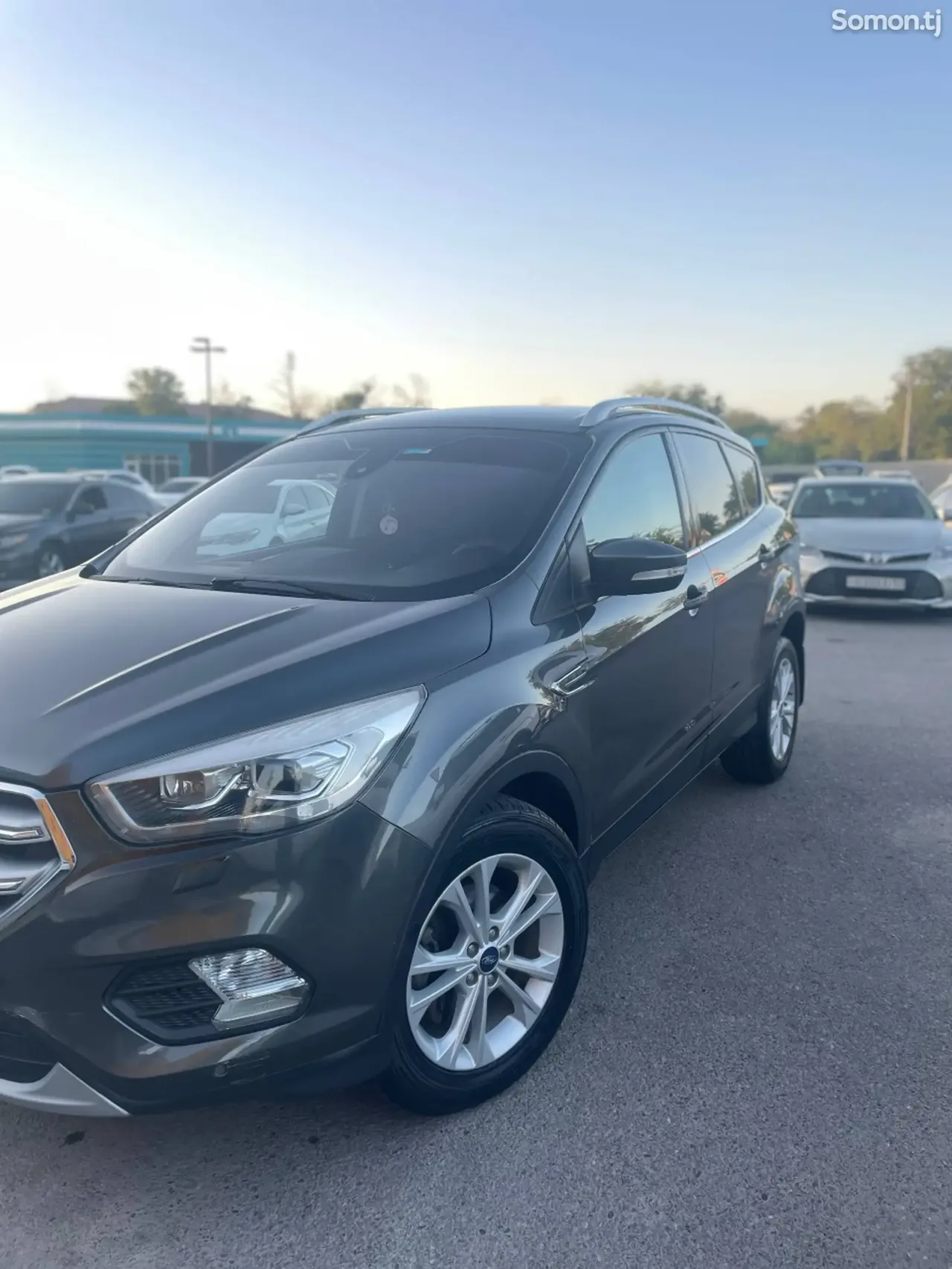 Ford Kuga 2019 · 2.5 AT