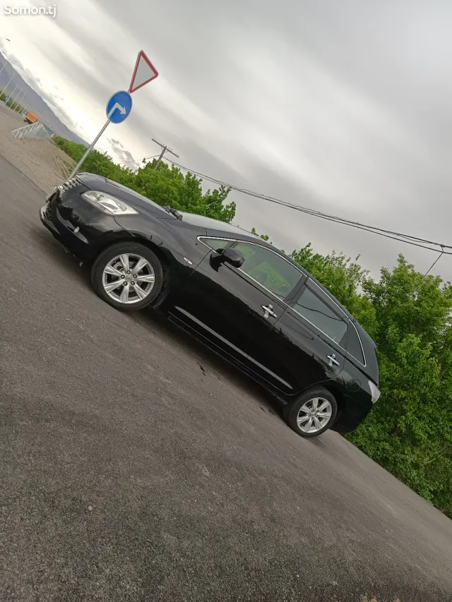Toyota Mark X ZiO 2007 · 2.4 AT