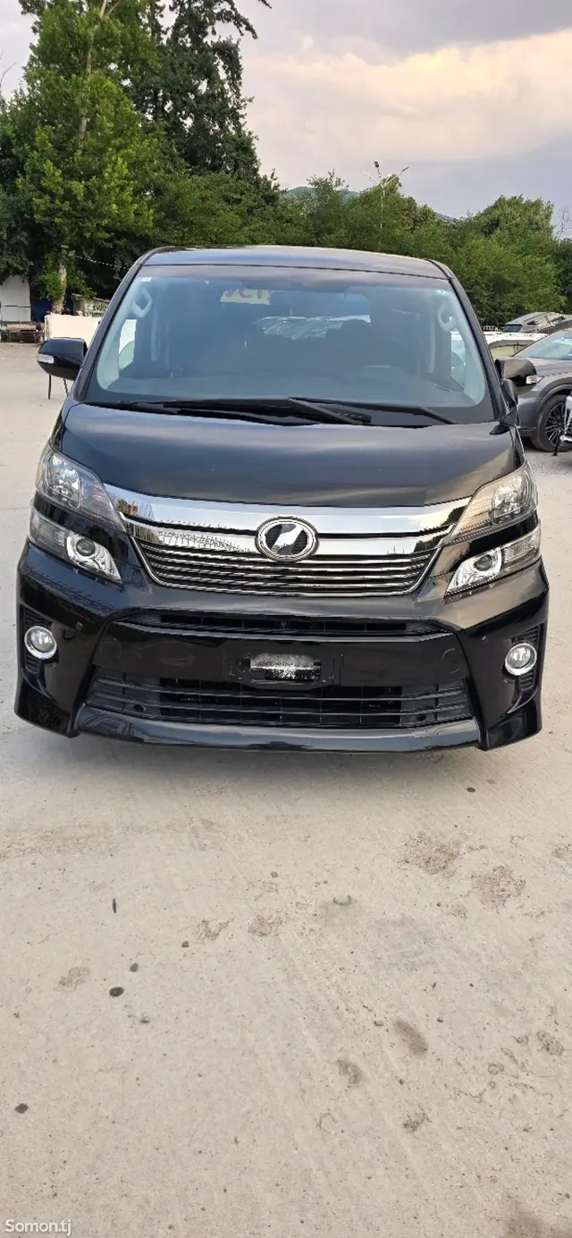 Toyota Vellfire 2014 · 2.4 AT