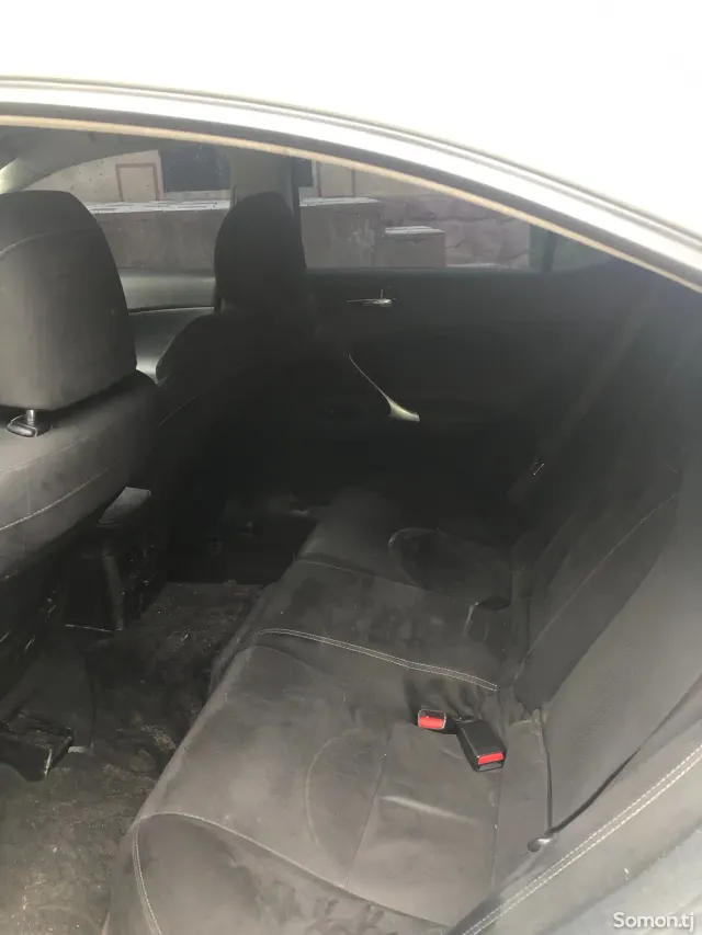 Lexus IS series 2008 · 2.5 AT