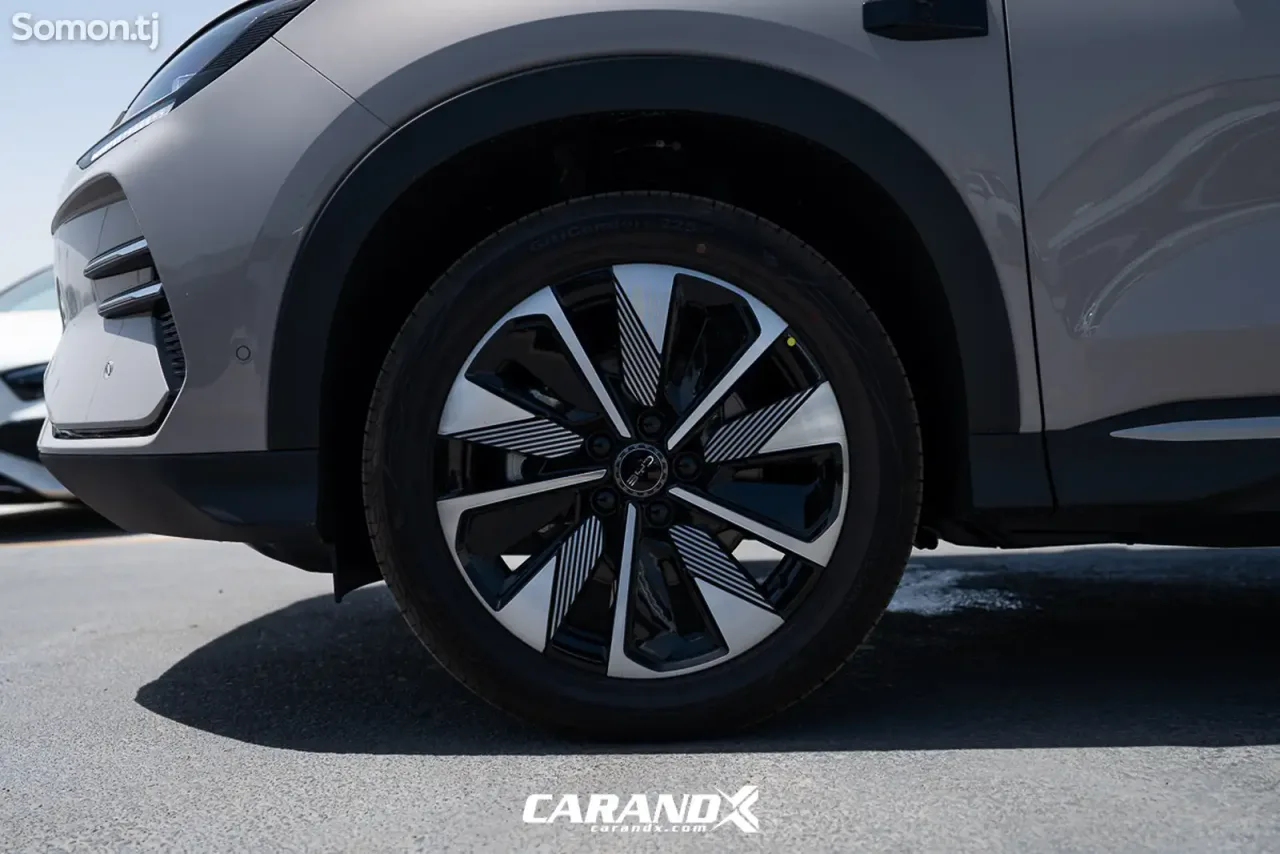 BYD Song Plus 2025 · AT