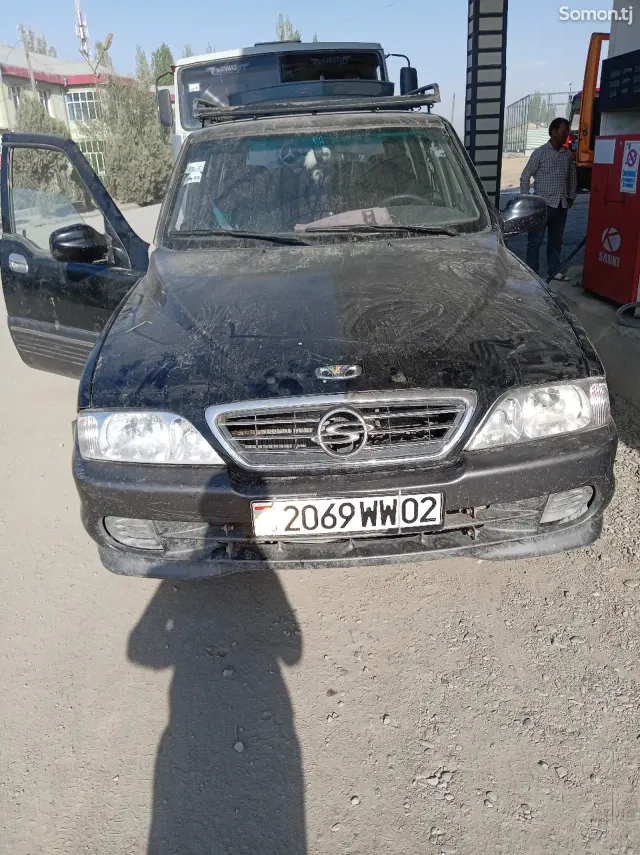 Ssang Yong Musso 2003 · 2.9 MT