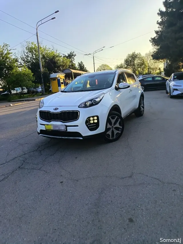 Kia Sportage 2016 · 2.0 AT